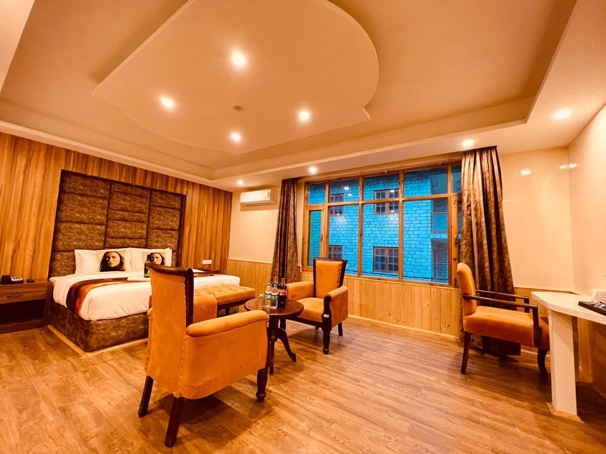 Hill River Resort - Central Heated & Air Cooled - Near Mall Road , Best Property Of Manali 2024- 2025 Exterior foto