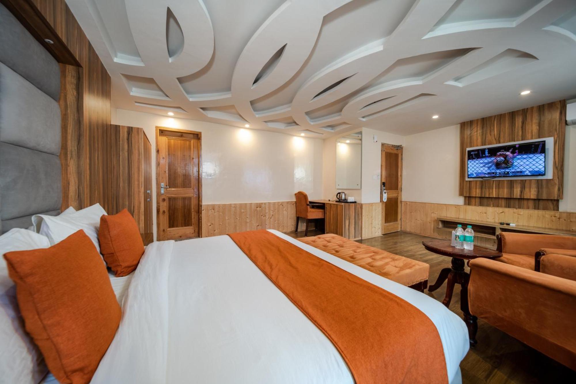 Hill River Resort - Central Heated & Air Cooled - Near Mall Road , Best Property Of Manali 2024- 2025 Exterior foto