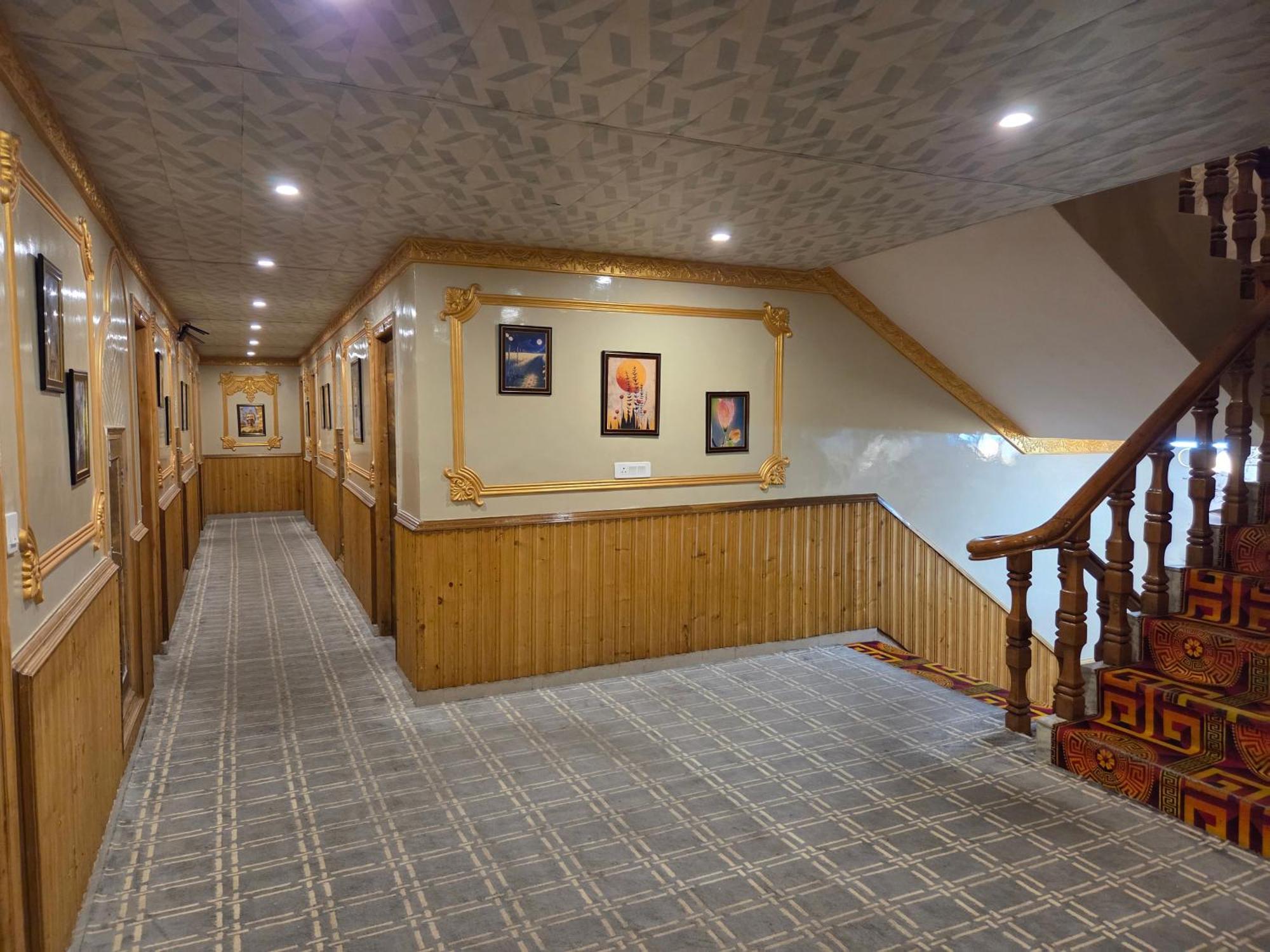 Hill River Resort - Central Heated & Air Cooled - Near Mall Road , Best Property Of Manali 2024- 2025 Exterior foto