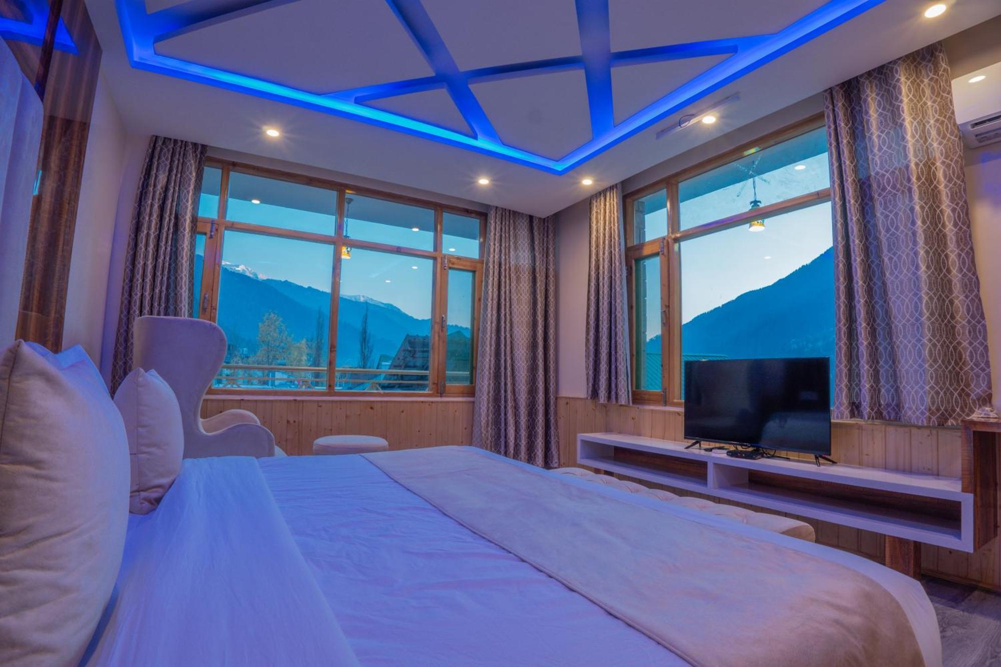 Hill River Resort - Central Heated & Air Cooled - Near Mall Road , Best Property Of Manali 2024- 2025 Exterior foto