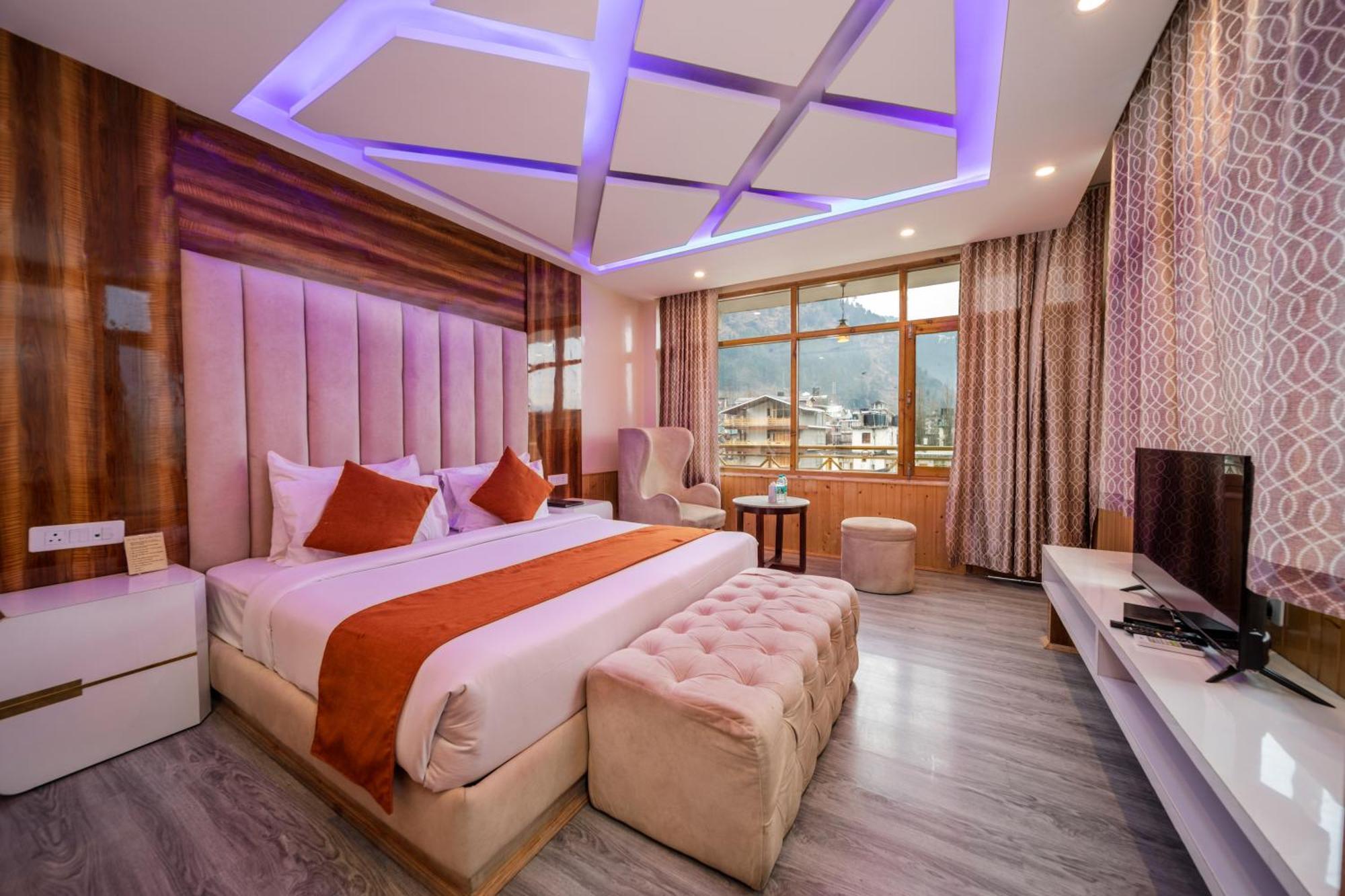 Hill River Resort - Central Heated & Air Cooled - Near Mall Road , Best Property Of Manali 2024- 2025 Exterior foto