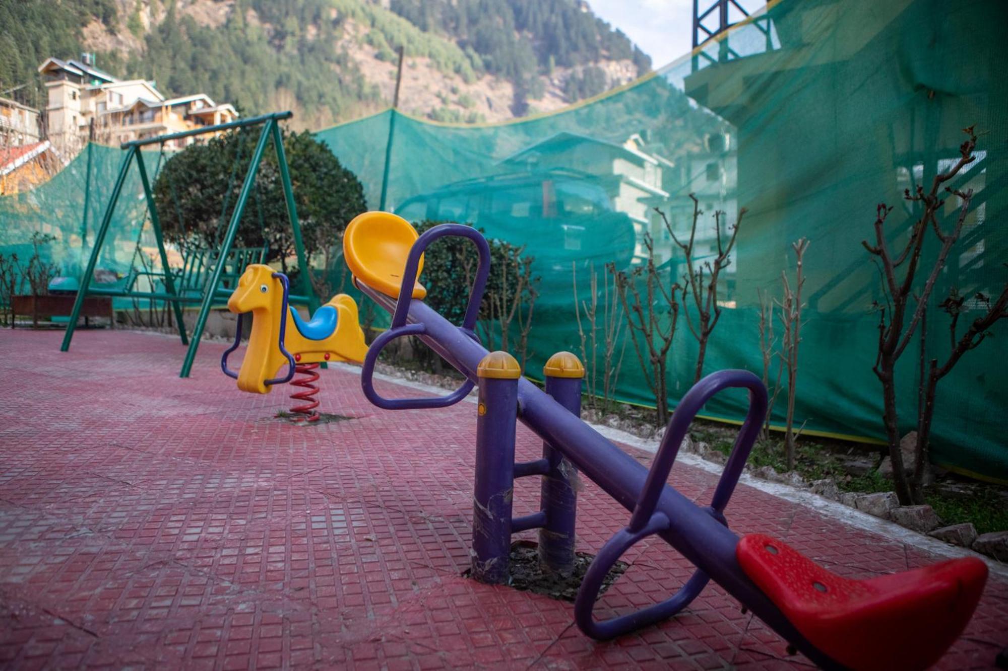 Hill River Resort - Central Heated & Air Cooled - Near Mall Road , Best Property Of Manali 2024- 2025 Exterior foto